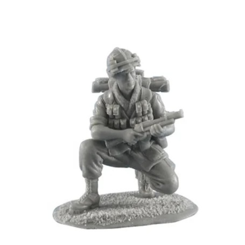 1/35 Scale Die-cast Resin Figu - Model Kit Spitfire review and price