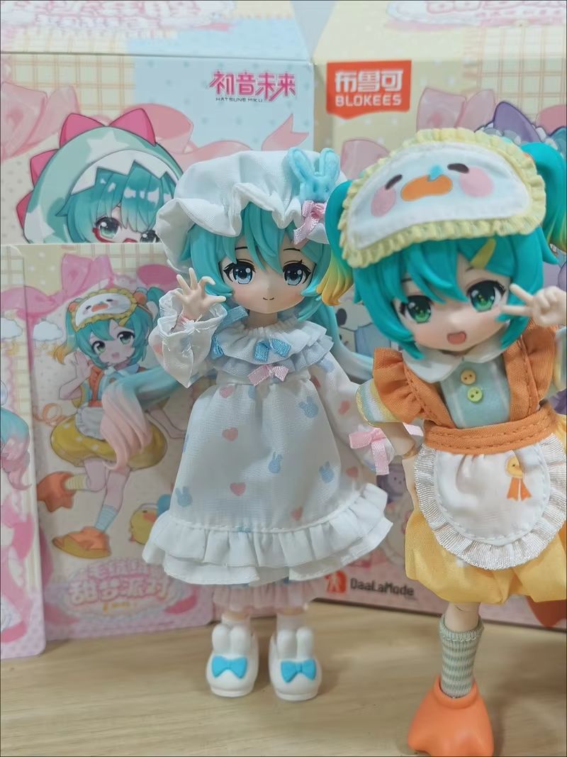 2026 New Blokees Hatsune Miku  - Model Kit Hatsune Miku review and price