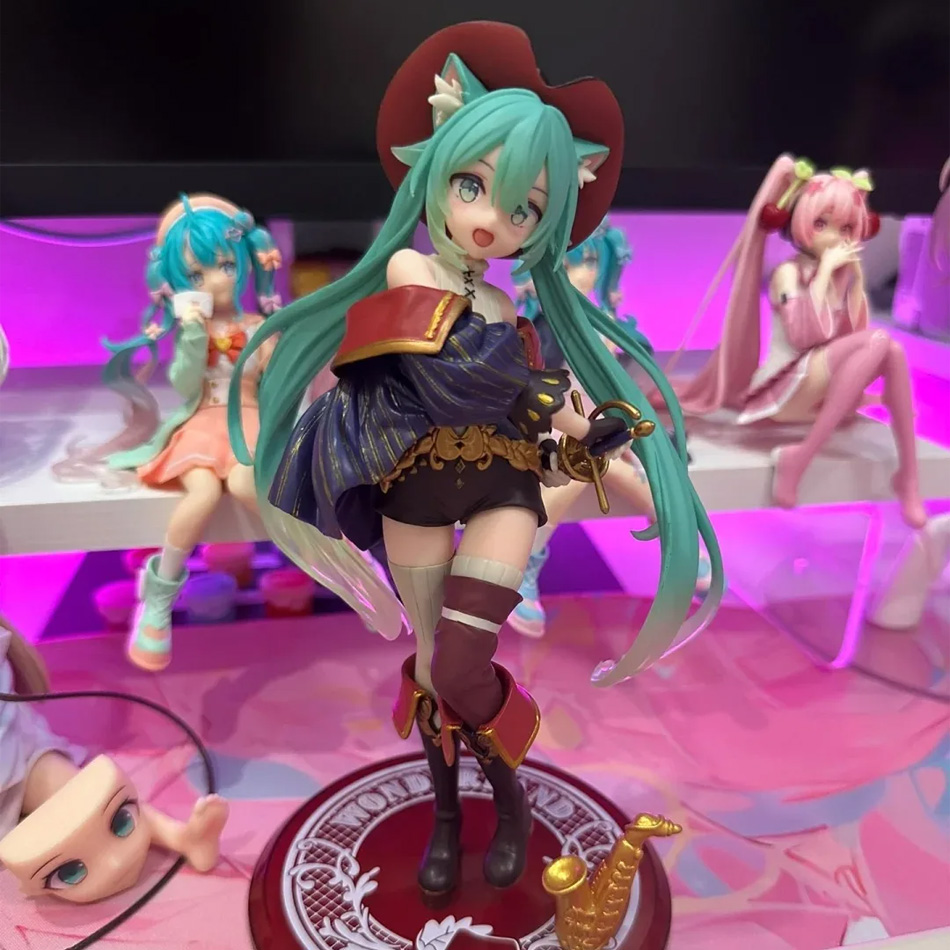 Hatsune Miku Desktop Cute Acti - Model Kit Hatsune Miku review and price